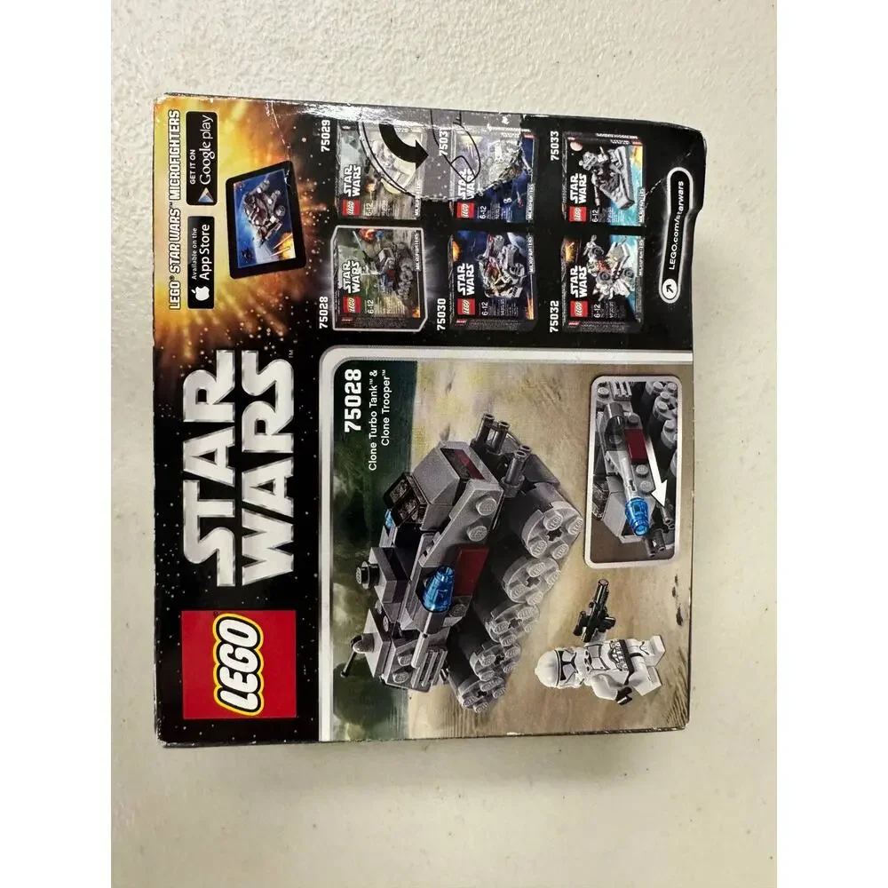 LEGO Star Wars 75028 Clone Turbo Tank Microfighters Set Sealed Worn Box